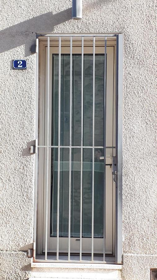 Appartement D'Hotes Saint-Rémy-de-Provence Exterior foto